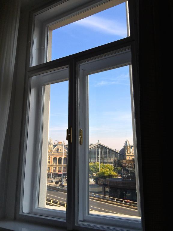 Hello Downtown Apartment - Eiffel Budapest Phòng bức ảnh